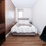 Noma شقة تيرانا